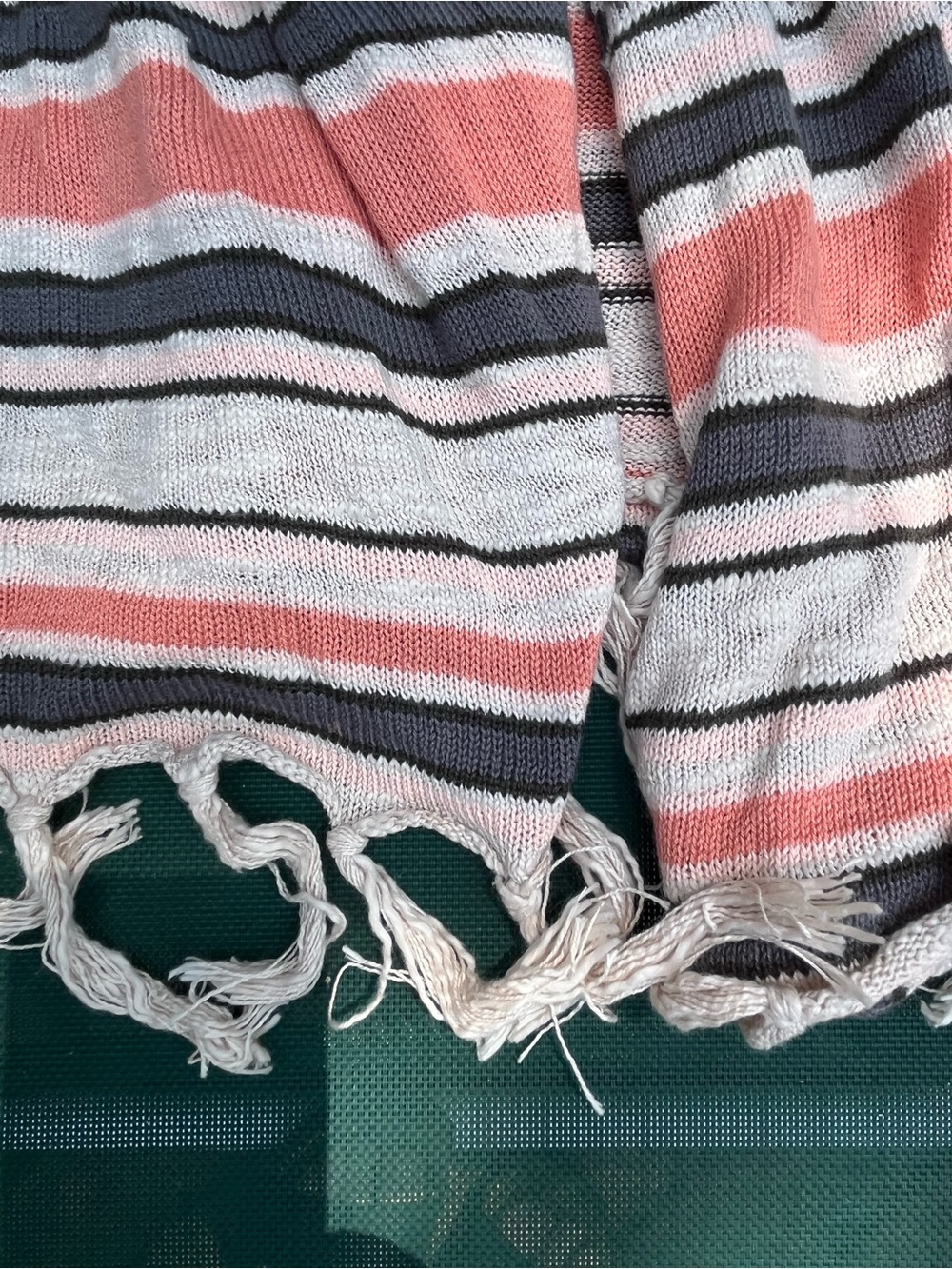 Rip Curl Hooded Tribal hoodie in Cream, Gray and Coral SURF WEAR Sz L - Picture 4 of 8